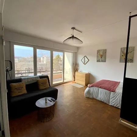 Apartman Proche Tram A: 3 Personnes, Balcon, Wifi Gratuit Grenoble